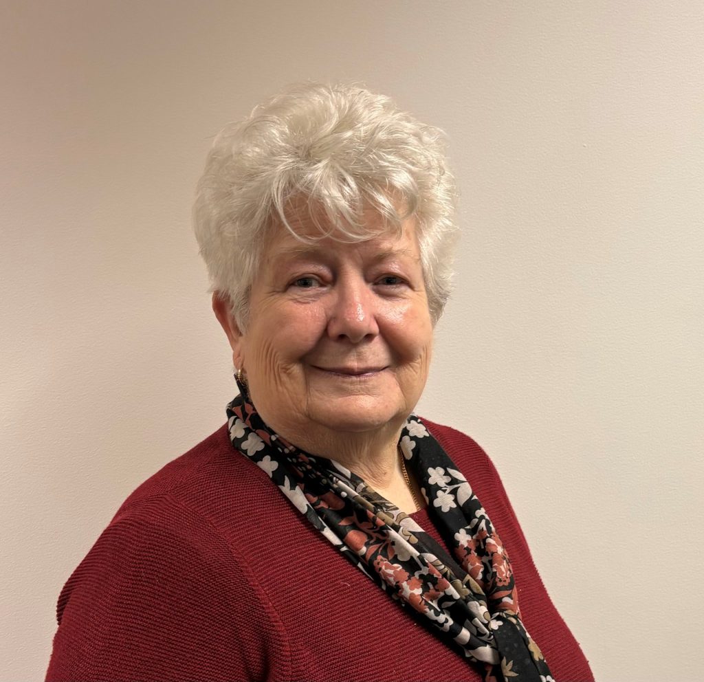 Lorraine Scarfone